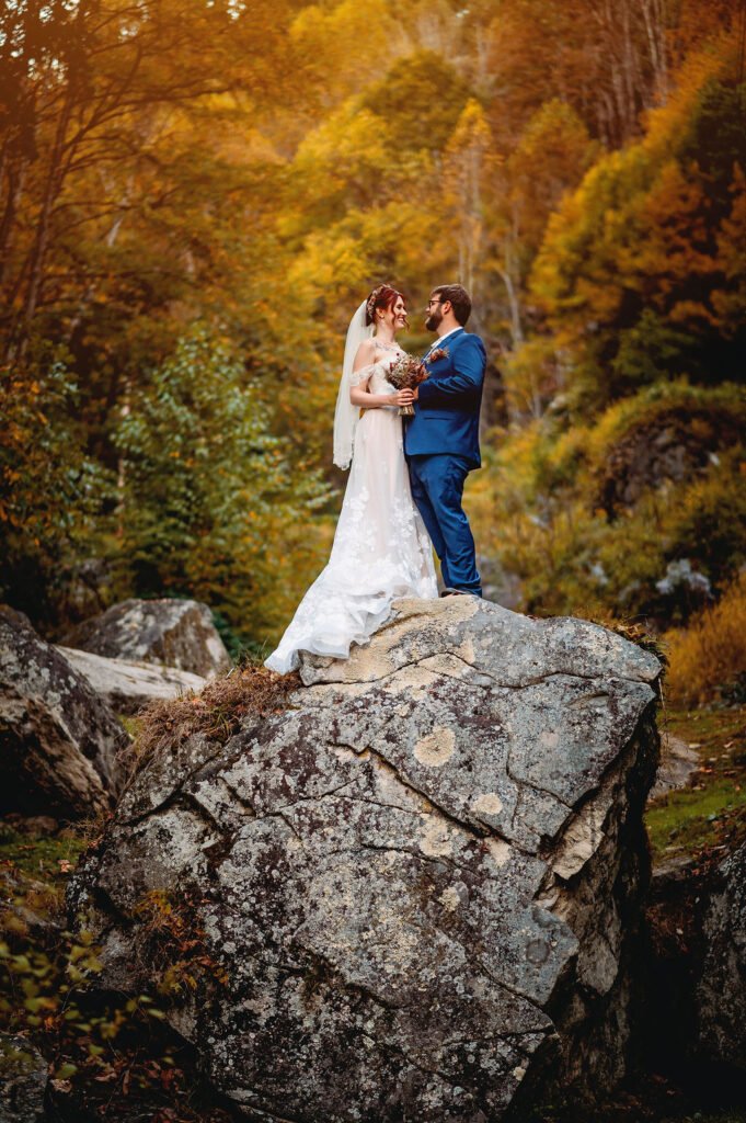 DSC_4693 windows over waterfalls