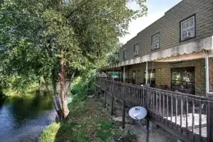 Spring Creek Tavern Hot Springs NC
