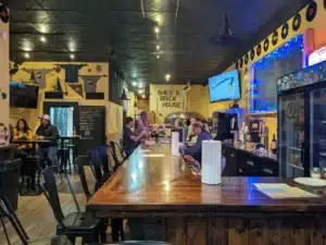 Vinyl Pies Pizza Hot Springs NC