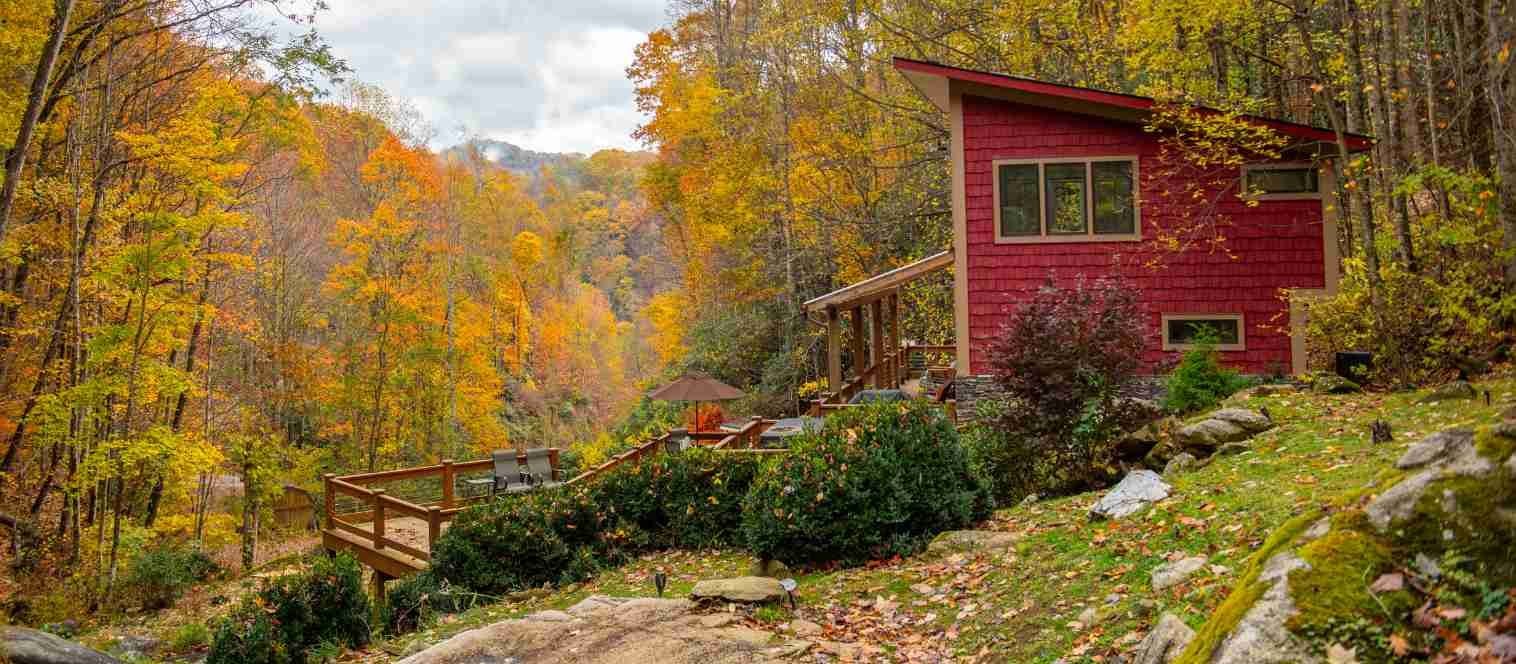 long weekend trips from nashville windows over waterfalls blue ridge mountains the cabin itself